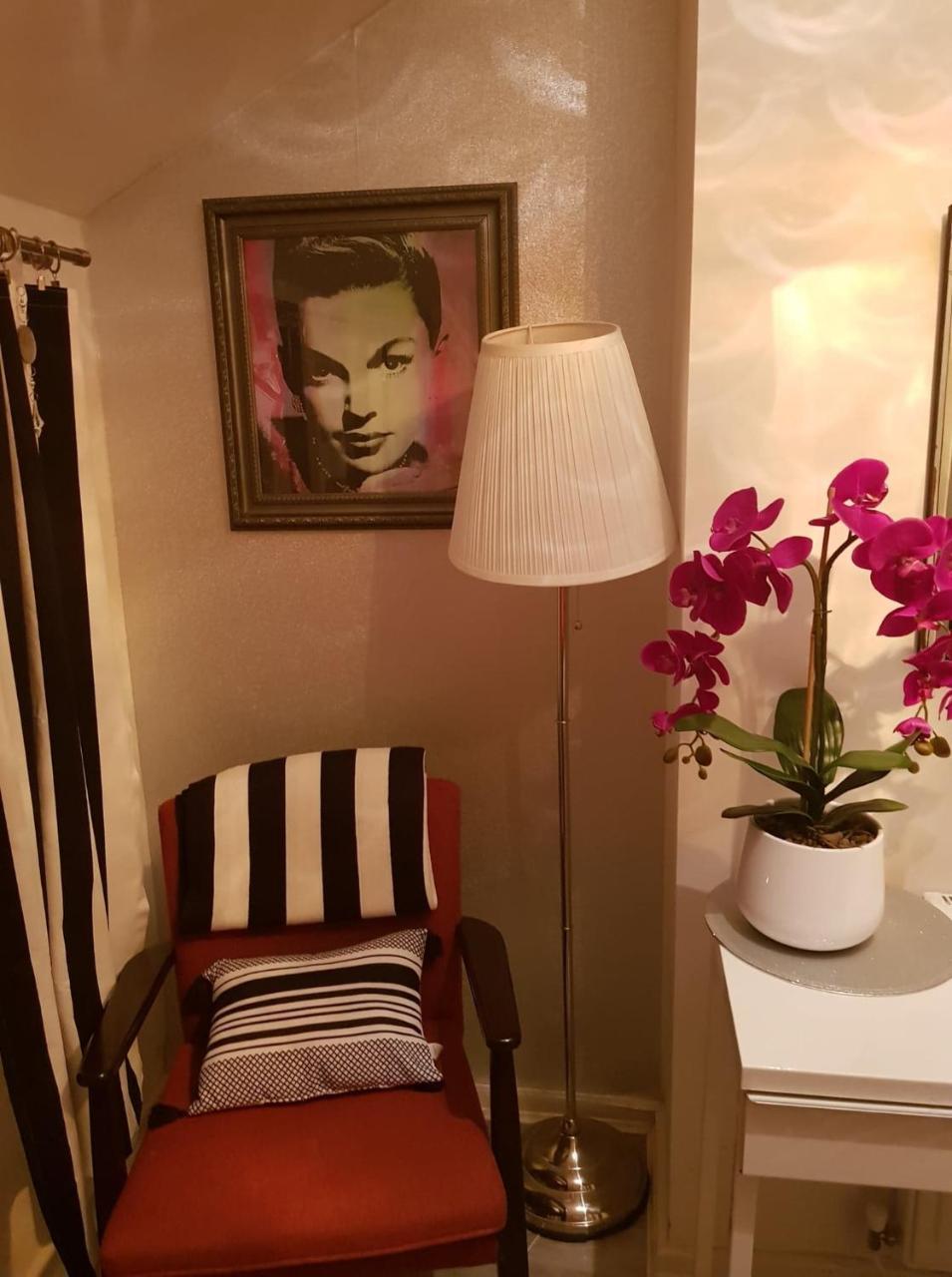 The Beauty Rooms Bnb Liverpool Dış mekan fotoğraf
