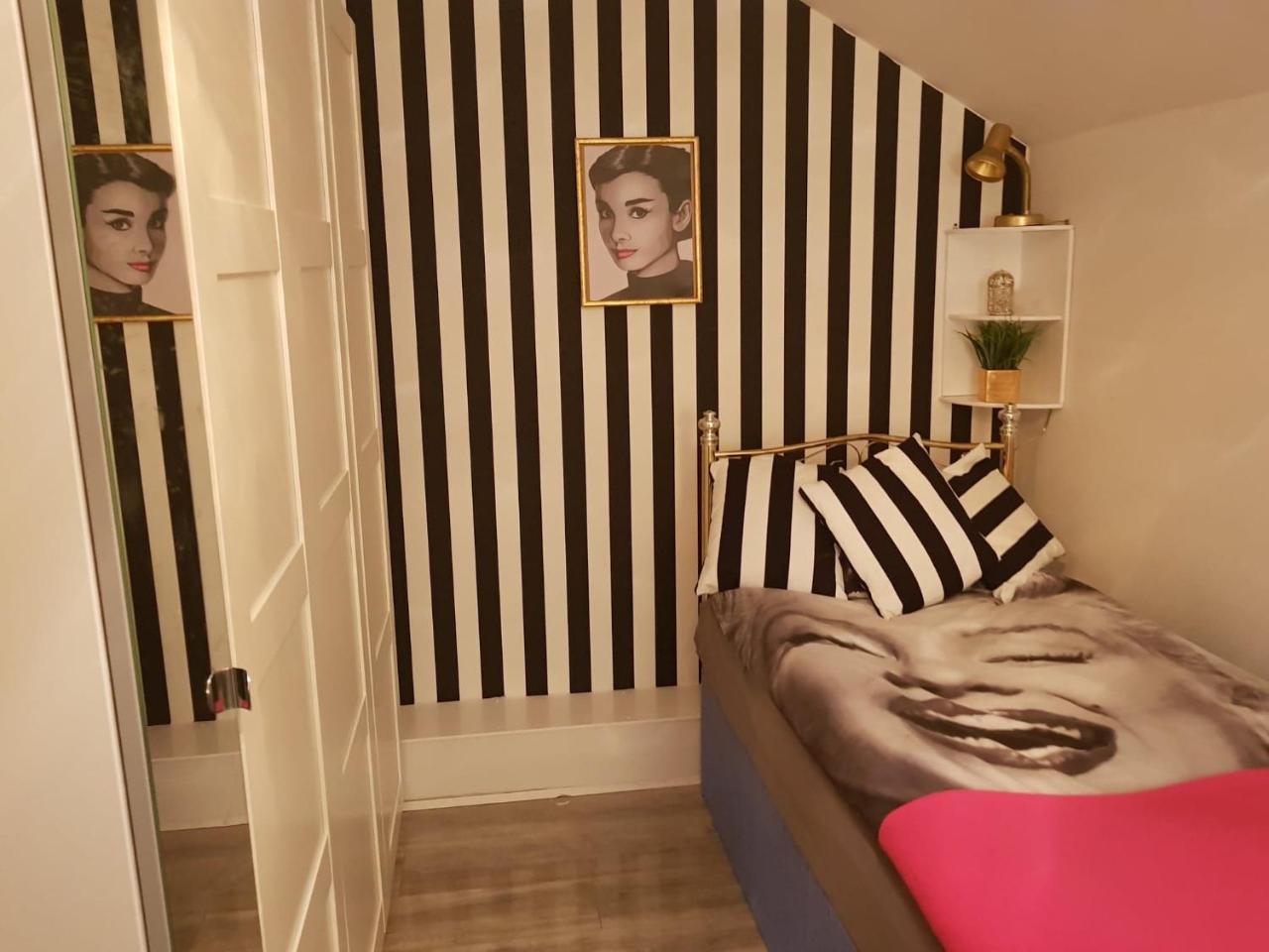 The Beauty Rooms Bnb Liverpool Dış mekan fotoğraf